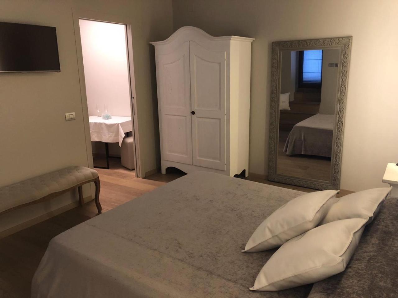 Hotel Tiro A Volo Pozzuoli Dış mekan fotoğraf